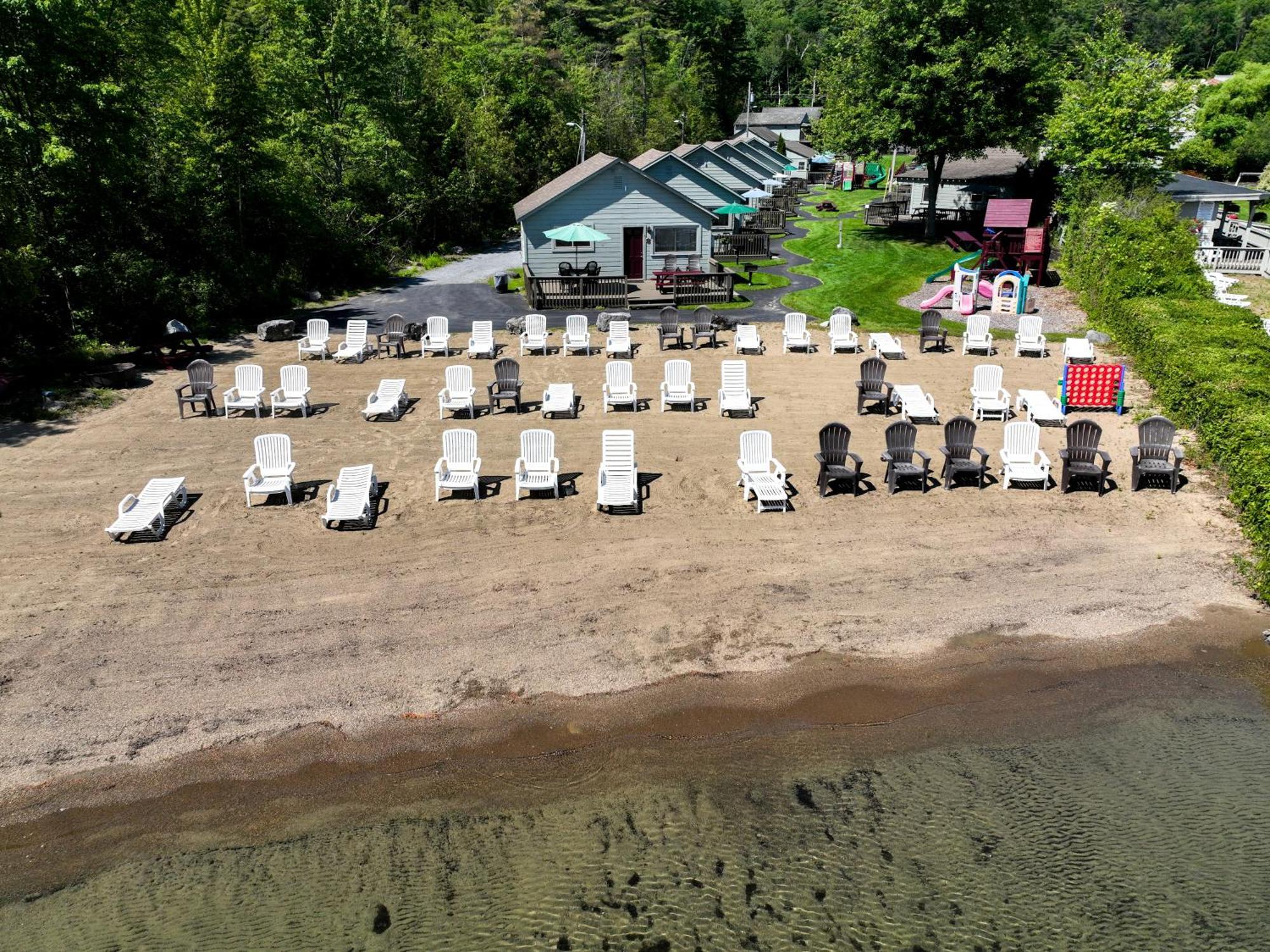 Lake George Diamond Cove Cottages, Cabins, & Hotel Exterior photo